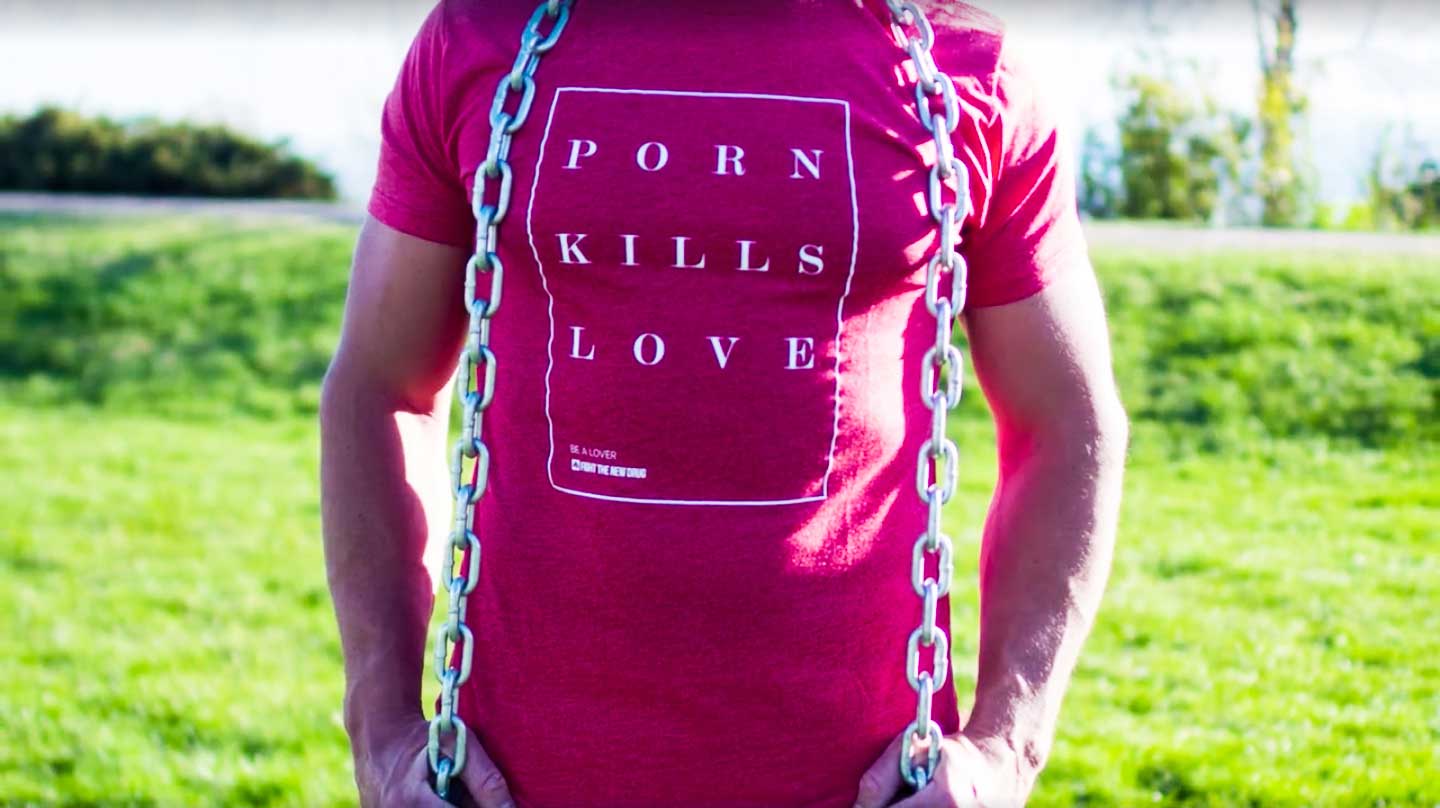 VIDEO: This Guy Biked 3,800 Miles Across America With Chains To Fight Porn