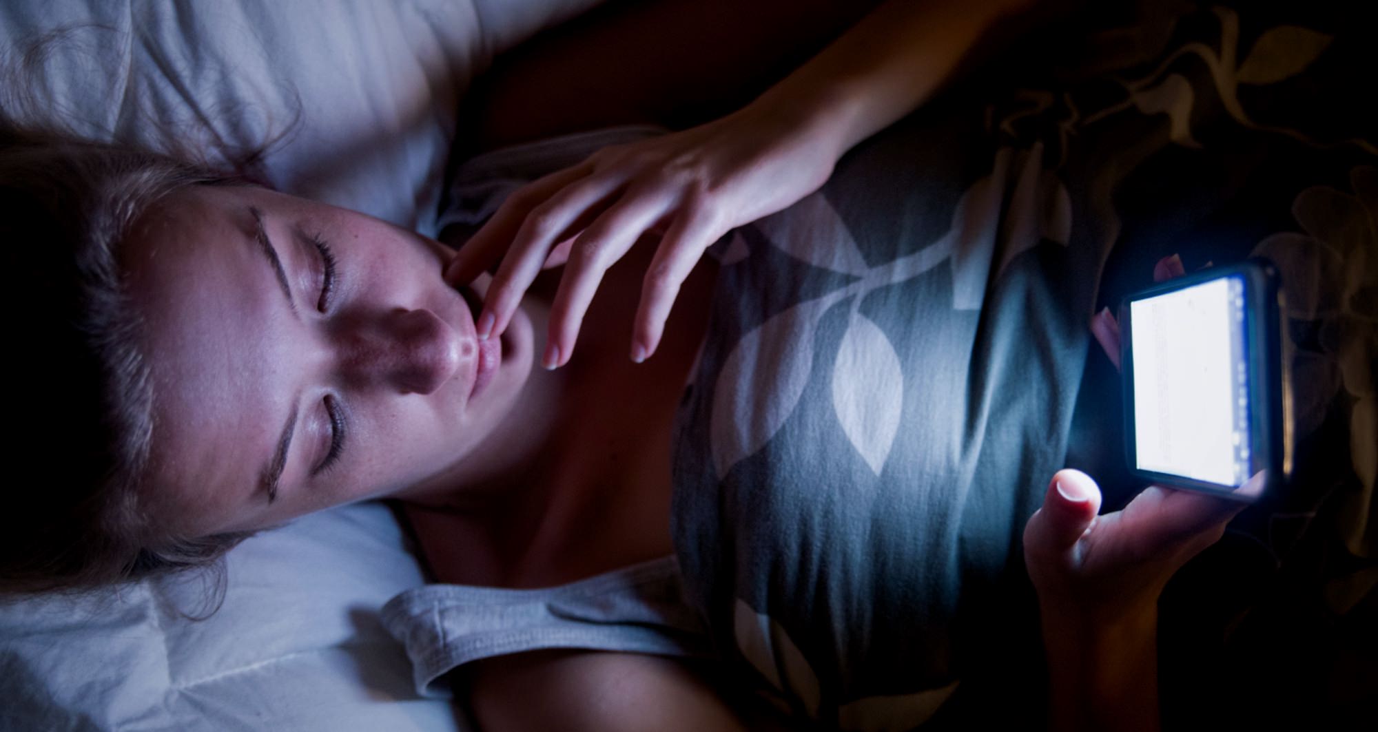 People Sleeping Porn - 5 Ways Porn Can Harm Your Brain, Body, and Quality of Life