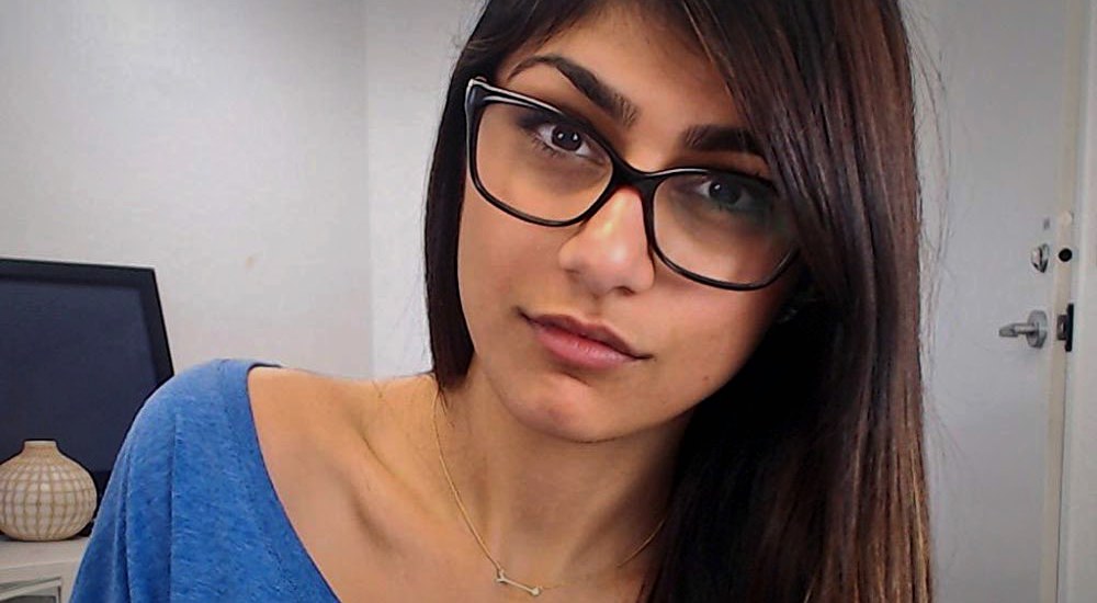 1000px x 550px - Why Mia Khalifa is Done with Porn Producers Trying to Recruit Her Back Into  Porn