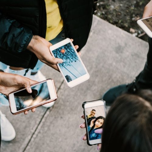 gabb-wireless-kid-use-phone-with-texting-only-smartphone-porn-kills-love