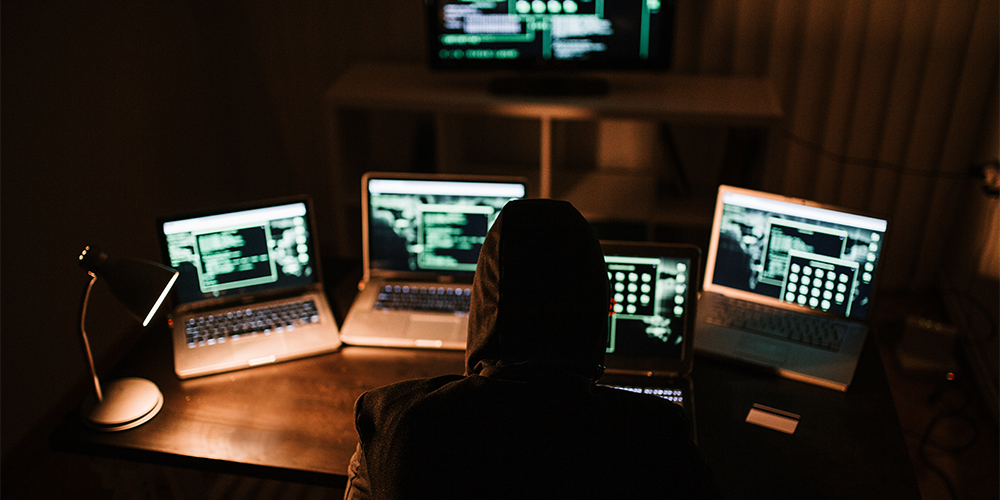 computers-hacker-cyper-security-dark-hacker-germany