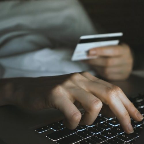 how-does-the-porn-industry-actually-make-money-today